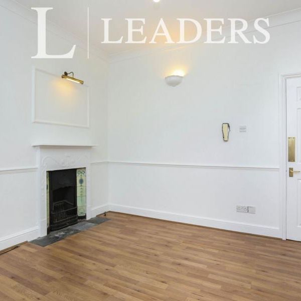 2 bedroom apartment to rent Culverley Road, London, SE6 - Photo 1