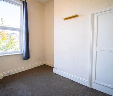 2-Bed Terraced House to Let on Shelley Road, Preston - Photo 2