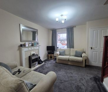 2 bedroom semi-detached house to rent - Photo 2