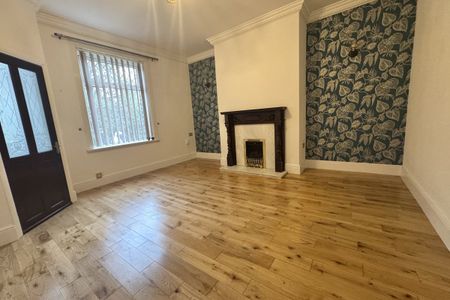 Mansion Terrace - Photo 2