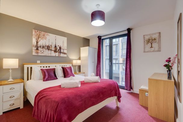 Studio Flat, St John's Walk, B5 - Photo 1