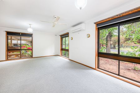 Spacious family home in popular location. - Photo 4