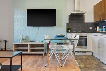 4 bedroom house to rent - Photo 2