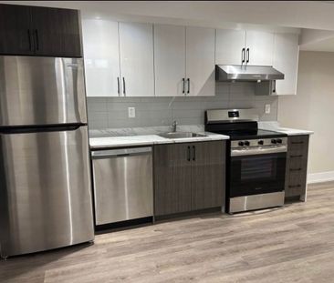 For Lease - 60 Wood Rim Drive Unit# Basement, Richmond Hill, Ontario - Photo 4
