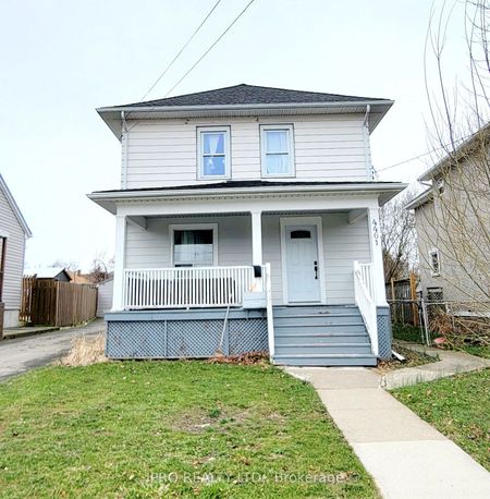 Detached Home For Lease | X8140270 - Photo 3