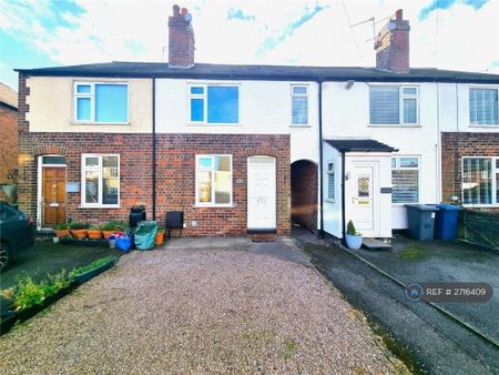 2 bedroom terraced house to rent - Photo 3