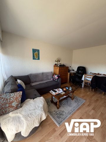 SPACIEUX T2 de 49m2 A PROXIMITE DE LA MAIRIE - Photo 2