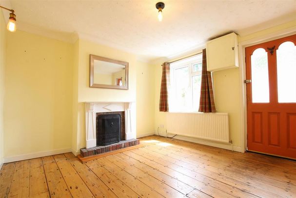 2 bedroom cottage to rent - Photo 1