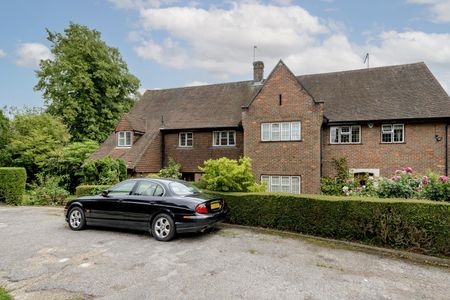 Edmunds Walk, Hampstead Garden Subburb, London N2 - Photo 4
