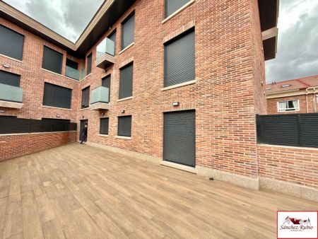 Piso de alquiler en Calle de las Matas, 1, Casa Amarilla - Photo 5