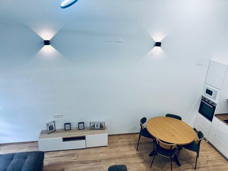 Dúplex de alquiler en Ciutat del Transport - La Salera - Photo 2