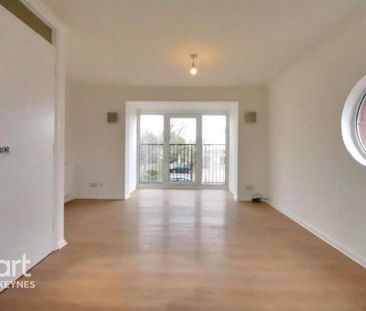 4 bedroom detached house to rent - Photo 3