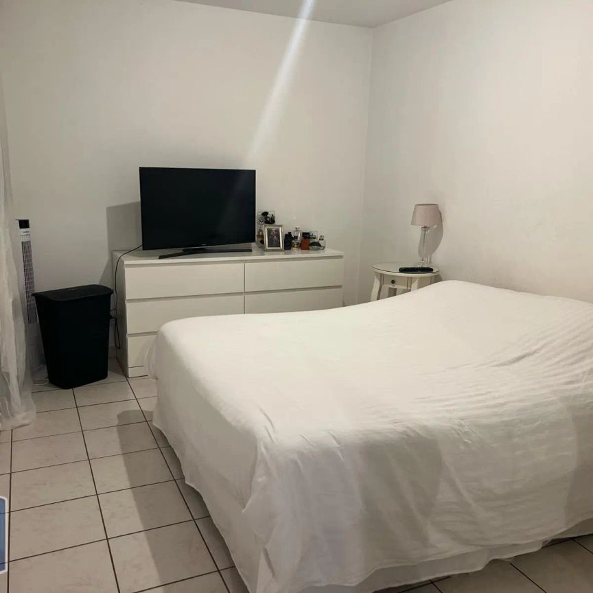Appartement à louer 2 pièces 54.7m² - Photo 1