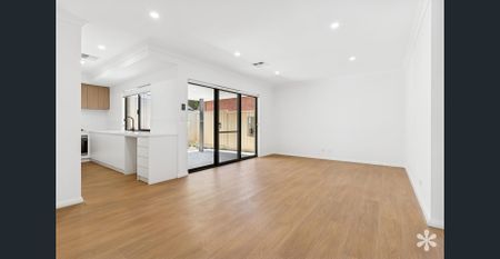 Brand-New Luxury Villa Home - Photo 4