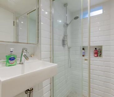 1 Bed Flat, Gondar Gardens, NW6 - Photo 3