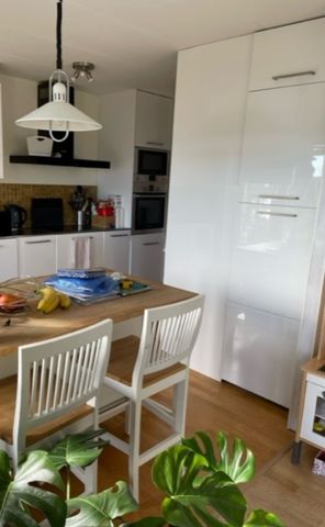 Villa i lugnt bostadsområde med fantastisk sjöutsikt - Photo 5