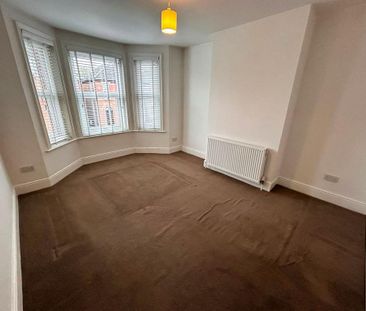 4 bedroom detached house to rent - Photo 4