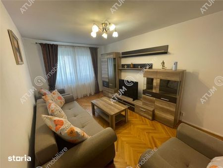 Apartament 3 camere decomandate si balcon in zona Vasile Aaron Sibiu - Photo 4