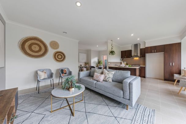 WELCOME HOME - DEVONIA PARK! - Photo 1