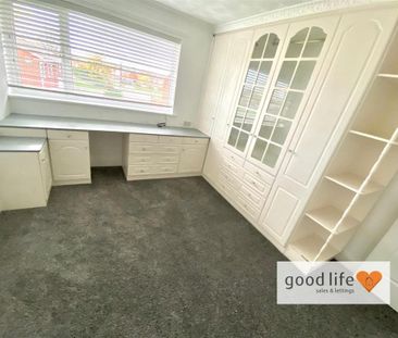 4 bedroom terraced house to rent - Photo 1