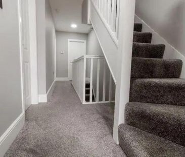 1 bedroom in a house share to rent - Photo 6