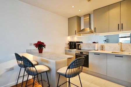 2 Bed Flat, New River Avenue, N8 - Photo 2