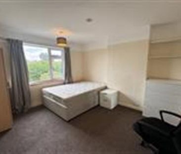 4 bedroom terraced house to rent - Photo 6