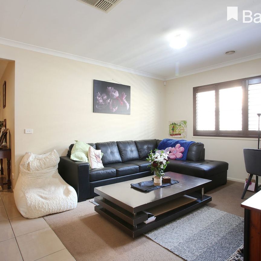 **REGISTER TO INSPECT VIA REALESTATE.COM.AU LINK & PHOTO ID MUST BE PROVIDED AT ENTRY, WHEN VIEWING ALL RENTAL PROPERTIES WITH BARRY PLANT FRANKSTON** - Photo 1