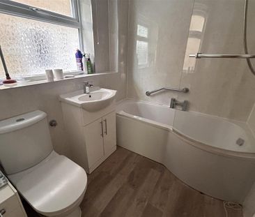 2 bedroom maisonette to rent - Photo 6