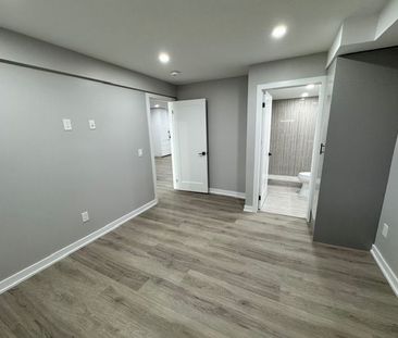 For Lease - 4425 Curia Crescent Unit# Lower, Mississauga, Ontario - Photo 1