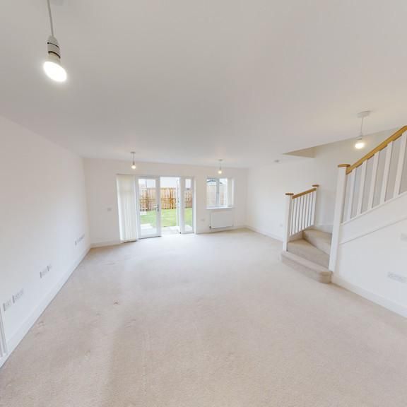 3 bedroom semi-detached house to rent - Photo 1