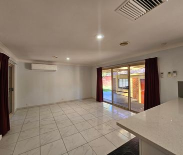 5 Phefley Court, Wodonga VIC 3690 - House For Rent | Domain - Photo 1