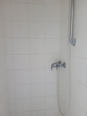 Location Appartement 4 pièces 97m² VIESLY 59271 - Photo 4