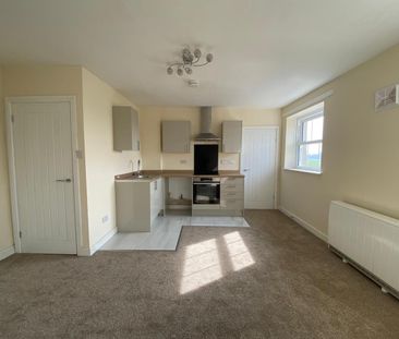 Flat 5 Shawbury Park, Shrewsbury, SY4 4JP - Photo 5
