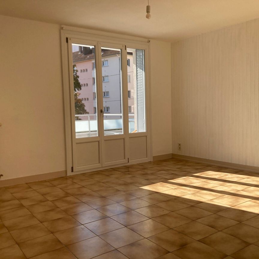 Location Appartement 4 pièces 72m² BESANCON 25000 - Photo 1