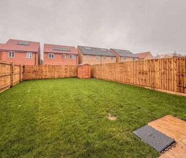 Enborne Close, Hampton Green, Peterborough - Photo 6