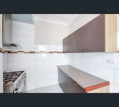 2/1149 Toorak Road, Camberwell, Vic 3124 - Photo 3