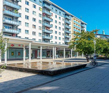 Mit Blick zum Rosenhof gelegene 2-Raum-Wohnung - Photo 1