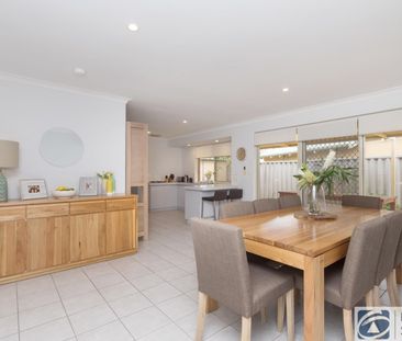 Spacious Villa in Amazing Location HOME OPEN SATURDAY 25 OCTOBER AT... - Photo 3