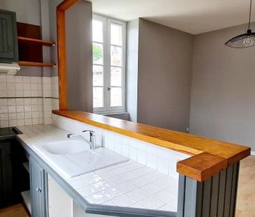 Location Appartement 2 pièces 36m² BRIVE LA GAILLARDE 19100 - Photo 1