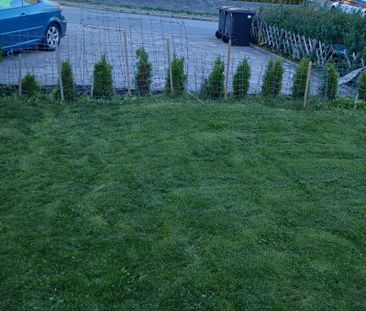 Liljemovägen, Södertälje - Photo 1