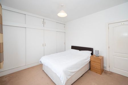 Flat E, 8 Urquhart Street, AB24 5PJ, Aberdeen - Photo 3