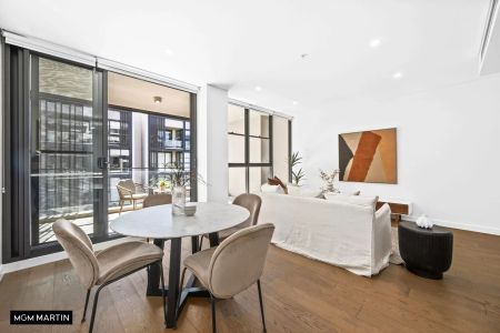 MGM MARTIN - TWO BEDROOM APARTMENT - Photo 2