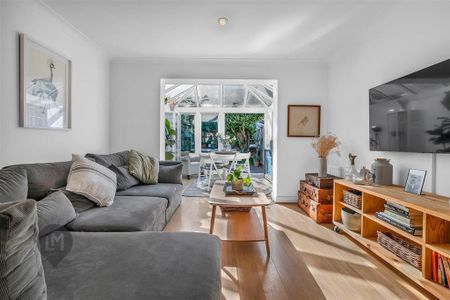 2 bedroom house to rent - Photo 2