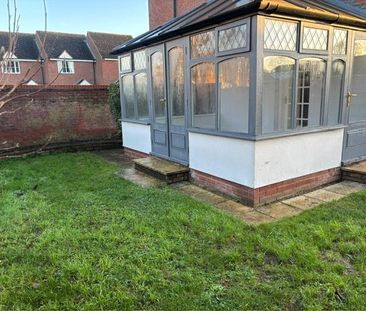 3 bedroom house to rent Lewis Close, Hopton, Diss, IP22 - Photo 1