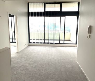 Home For Rent - Photo 3