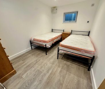 Magna Road, Bournemouth - Photo 6