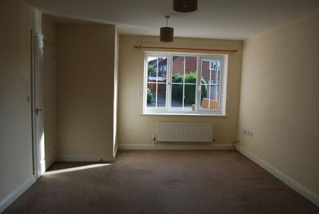 3 bedroom detached house to rent - Photo 3