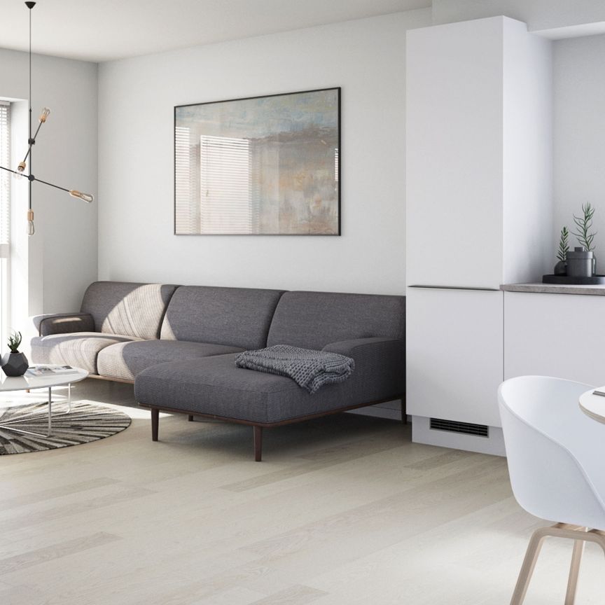 Flot og sjældent udbudt 3-vær bolig i 2 plan på hele 102 m2. Lys bolig med god altan. - Photo 1