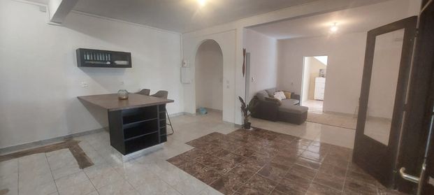 Location Appartement 3 pièces 65m² CAYENNE 97300 - Photo 1